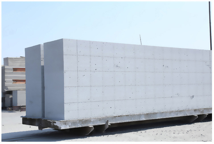 龙湖江西浙江安徽厂家：一种蒸压alc轻质隔墙板及其制备方法研究